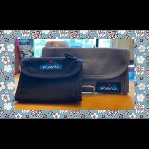 Set of 2 women’s KAVU wallets